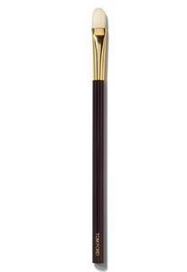 Shadow concealer brush